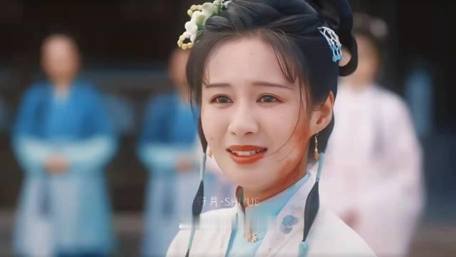 #杜翠雀杀了袁绍辉# 这剧情，越看到后面越觉得差点意思了，那个年代的剧是不是都只有主角一家可以害，《