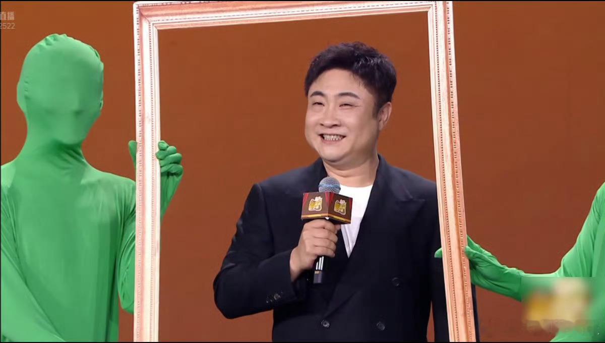  乔杉也没想到自己成药方了 喜剧人秒变“良药”！研究说每天笑四次治干眼比眼药水管