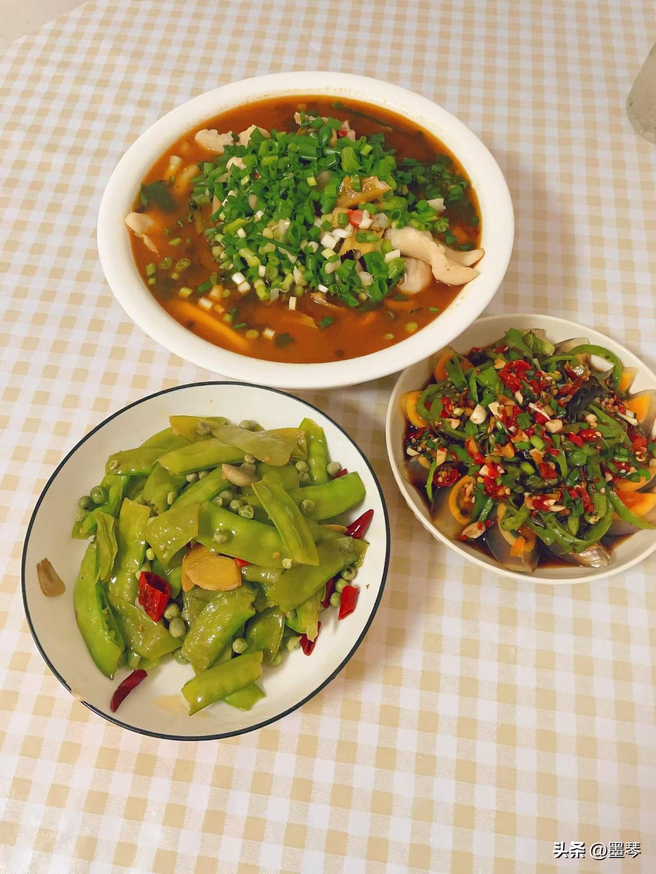 道家说:屏蔽一切与自己不利的消息，是修心的第一步，莫让他人的闲言碎语乱了自己道心