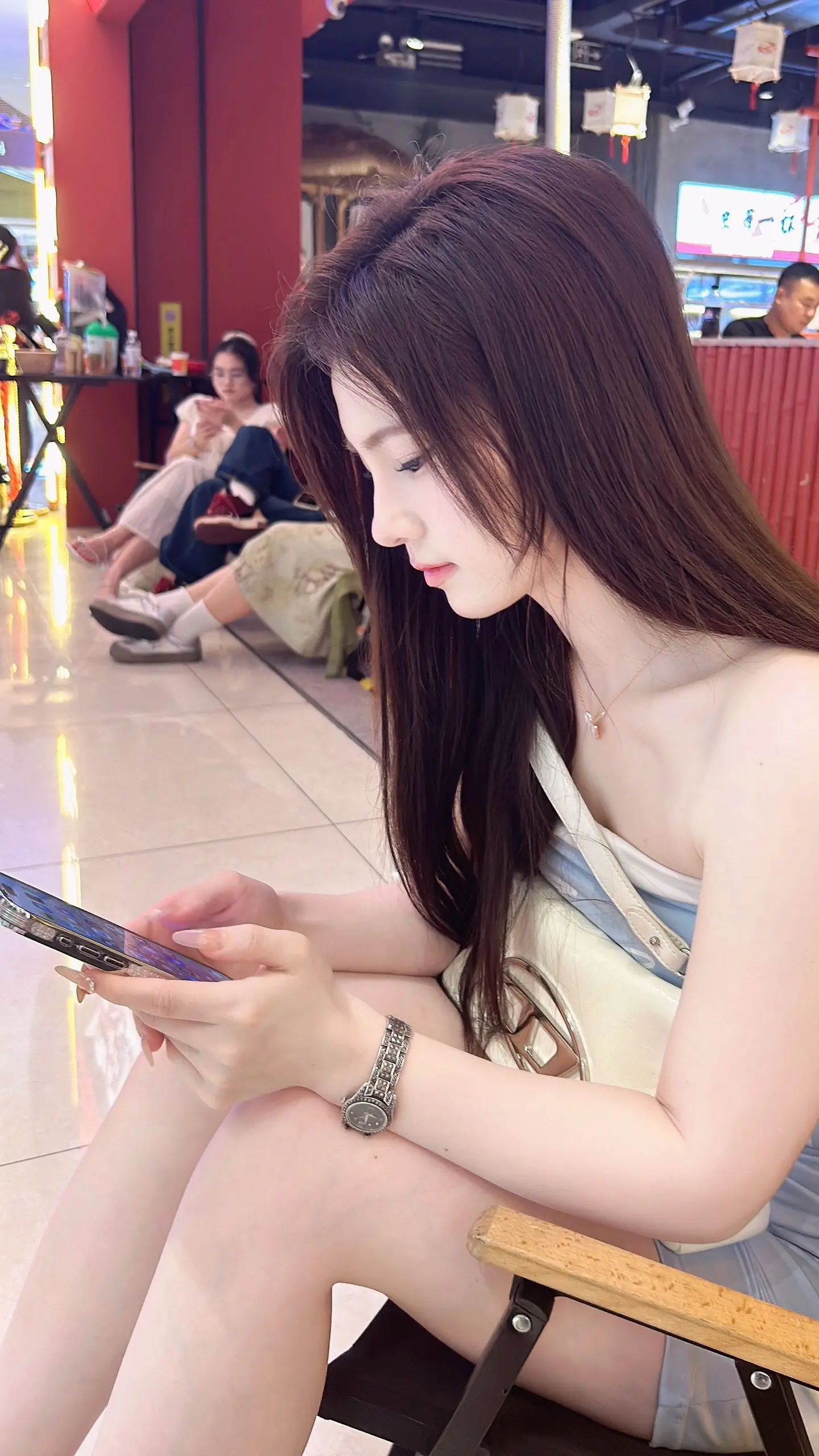 恍恍惚惚 已经隔世