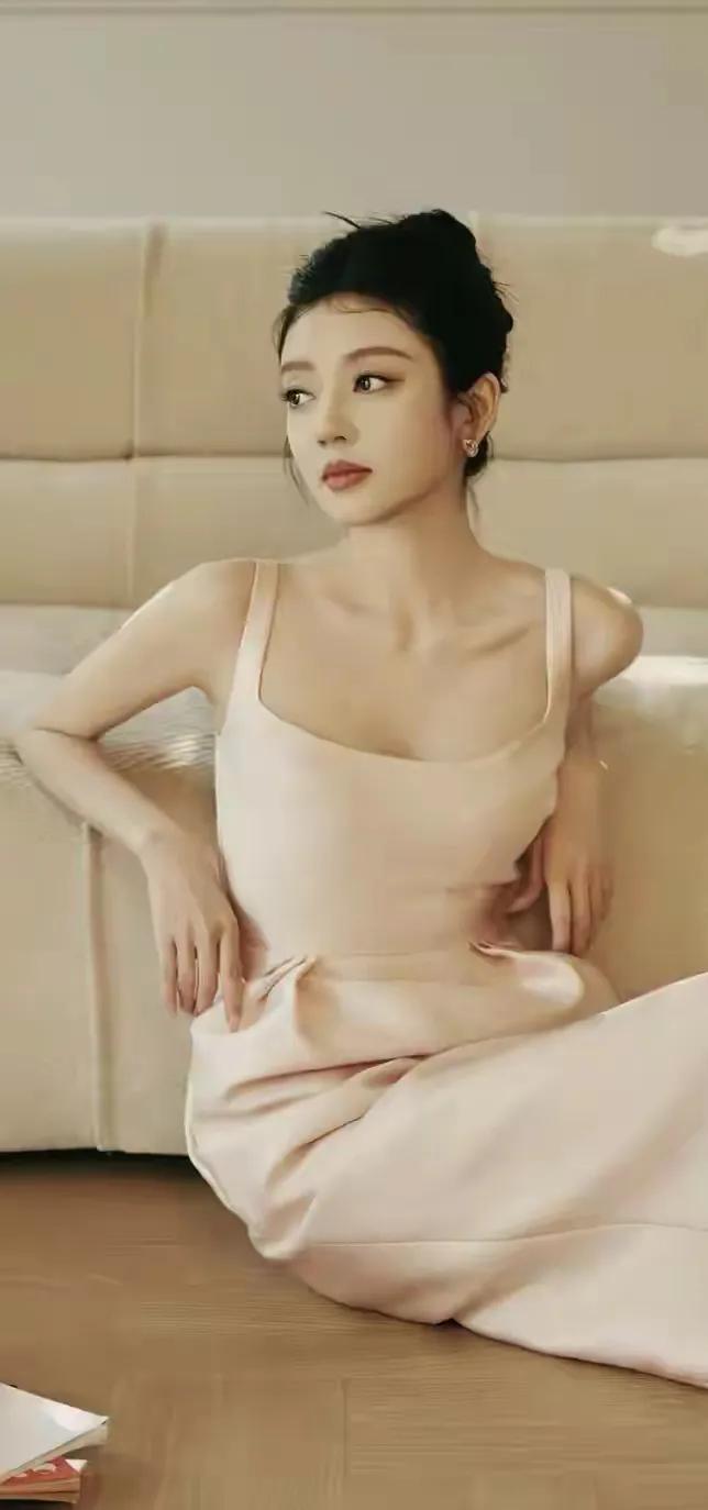上联:品人间冷暖，求下联我能让自己开心 你喜欢的家乡小吃是什么 如何用一句话证明