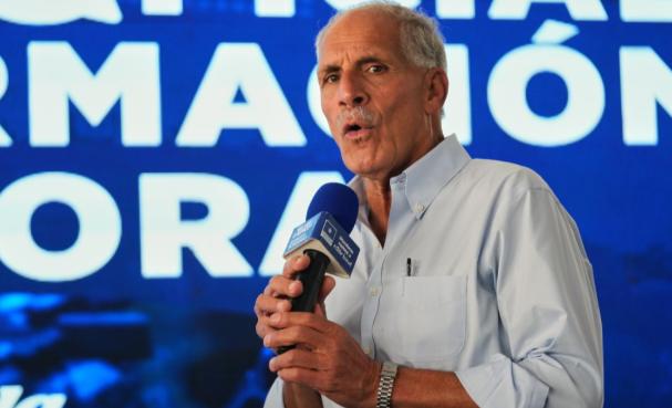 特朗普支持的阿斯夫拉确定当选洪都拉斯总统！选前他有两大承诺：一是无条件接受洪都拉