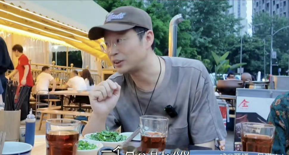 就算炒作，如果明星都用这种方式炒作那有什么不可以？？王迅 欠他们的工钱真的太不应