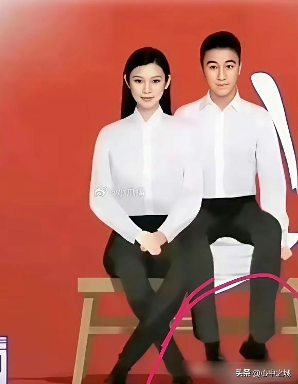 这也太夸张了吧，网友说何猷君屁股下面垫了5个枕头。
其实何猷君很年轻，95年的，