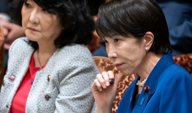 美国居然亲自下场替日本求情，要中方恢复稀土出口。中方一句回应，把日本最后的幻想彻