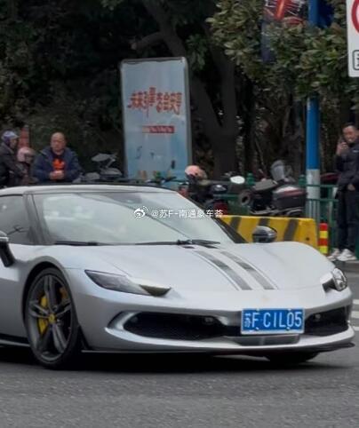 南通法拉利第315部。