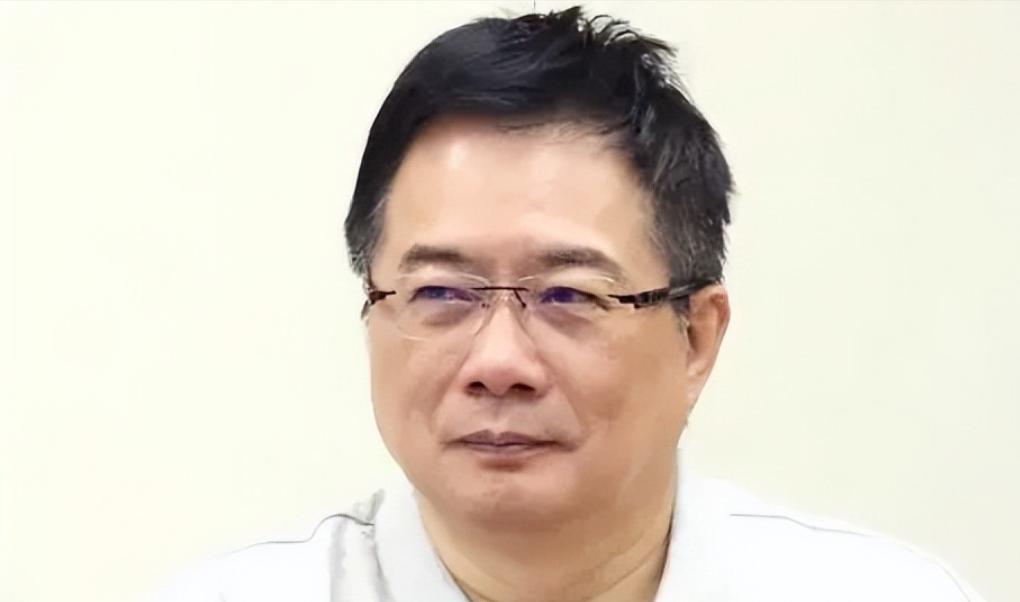 台湾地区资深人士蔡正元突然宣布了自己的判断：真正可靠的“盟友”，就是中国的陆军、
