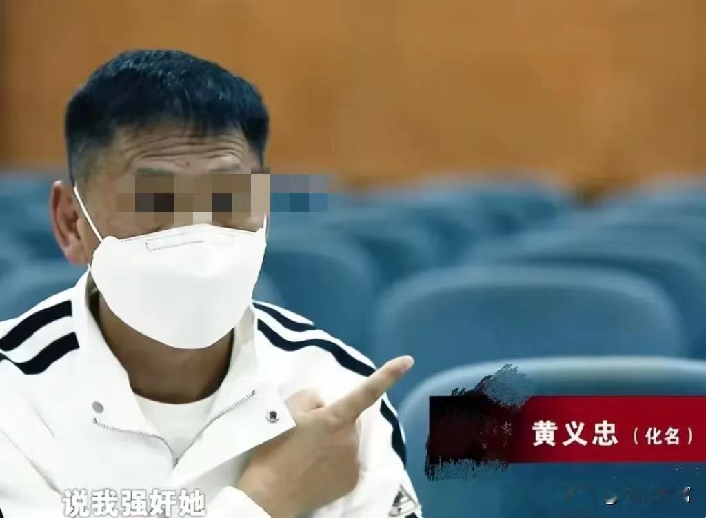 重庆，前妻晚上来看孩子，哭着对男人说：“我后悔了，咱俩复婚，过一次夫妻生活吧。”
