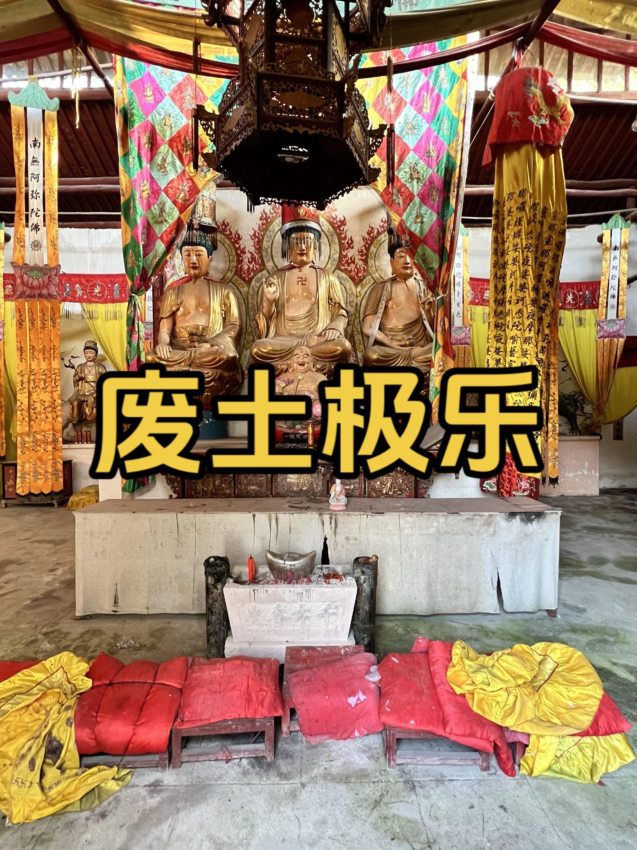 废土即是永恒。纵使星辰坠落、万物成灰，生命永远能够以最卑微的姿态，在废...