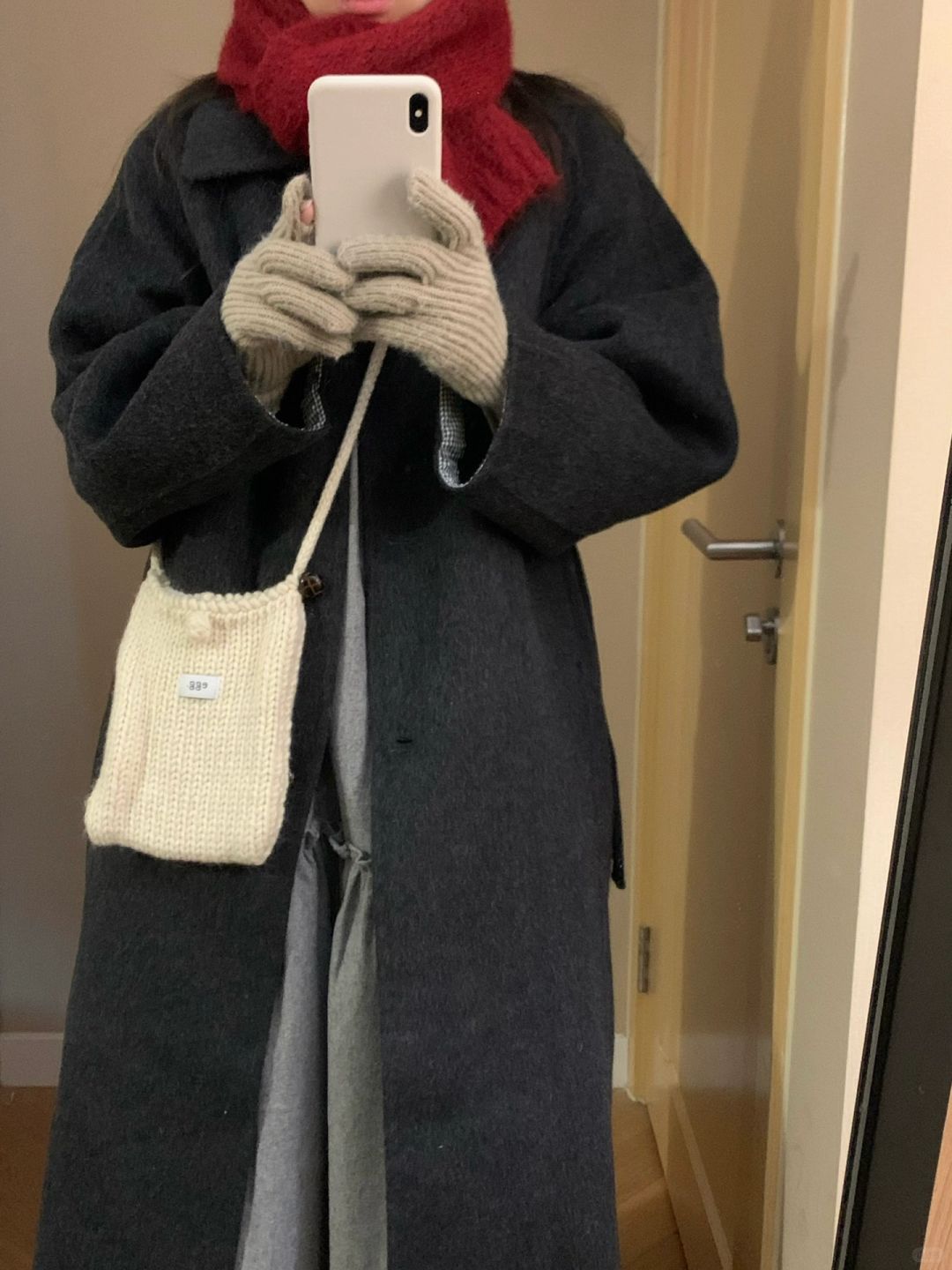 快到春节总喜欢带点红色！