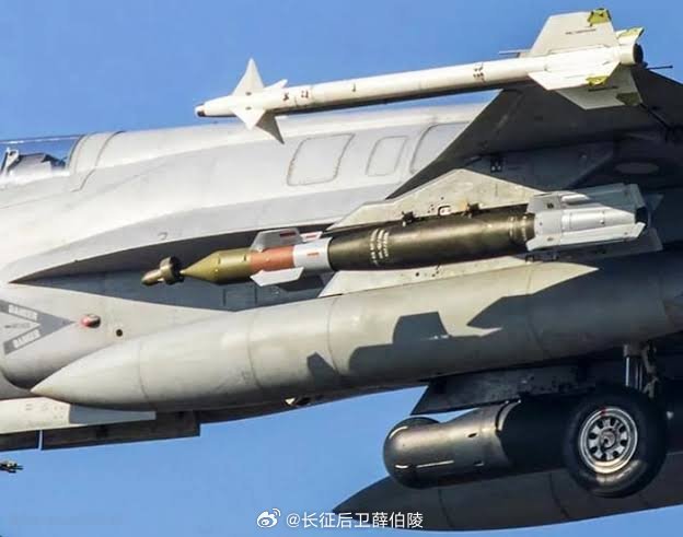 阿塞拜疆为从巴基斯坦购买的JF-17 Block III枭龙战斗机订购了40套土