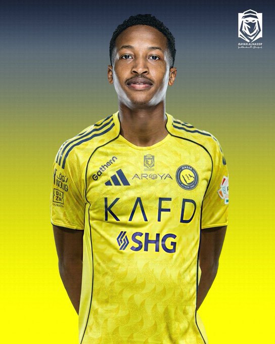 C罗和利雅得 据艾哈迈德·阿贾迪利雅得胜利已与赛哈特海湾俱乐部就签下穆拉德·哈瓦