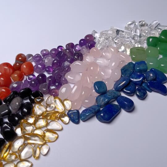 用五彩水晶，铺一条幸运的路，9.9元一袋