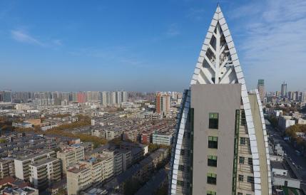 一、2026年多少分能上？位次比分数更靠谱
先说最关键的。
2025年阜阳职业技