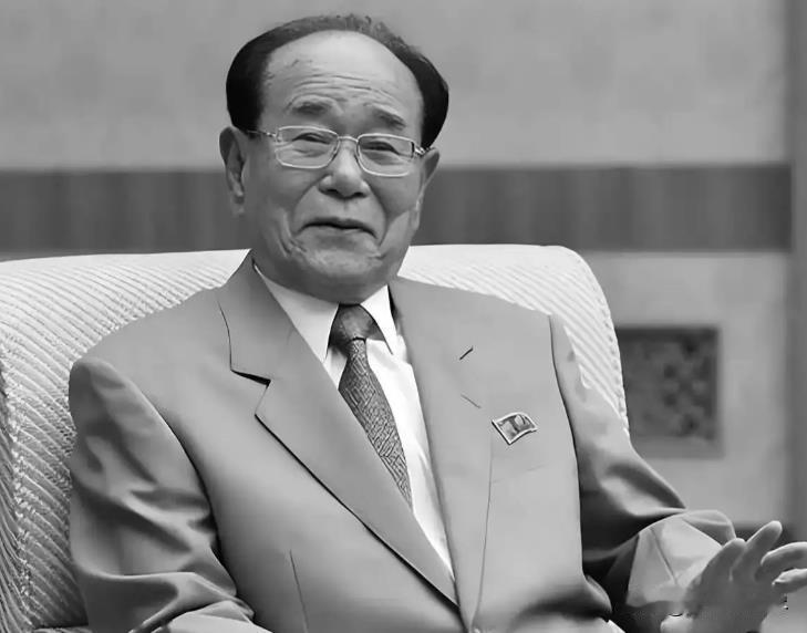 金永南你藏的真是太深了！97岁的金永南走了，金正恩亲自吊唁，全国为他办国葬，这才