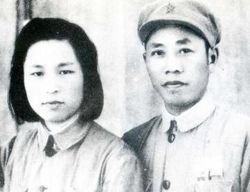 1967年10月，保卫人员向许世友报告：司令，有人要见你，许世友吼了一声：不见，
