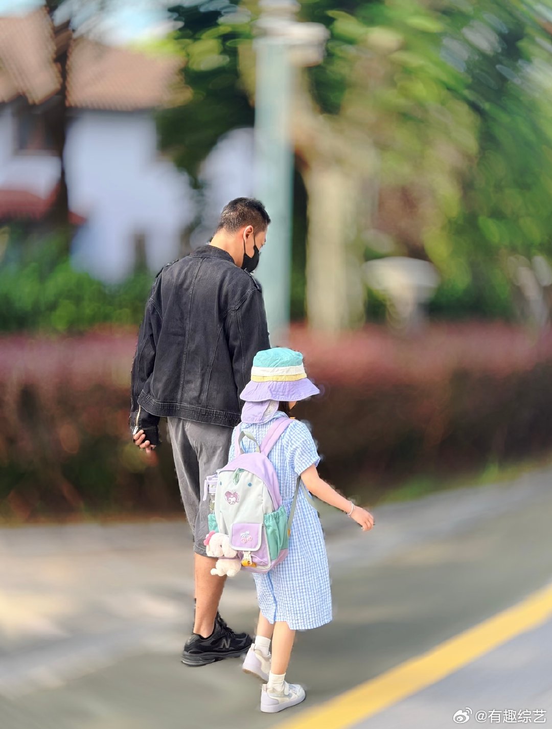 林峯张馨月女儿上小学了林峯张馨月6岁女儿身高 林峯张馨月女儿上小学了，看她这大长