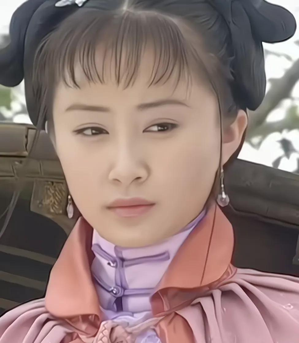 舒畅的董鄂妃文静贤淑大气智慧让人想靠近爱不释手[飞吻][飞吻][飞吻]小家碧玉柔