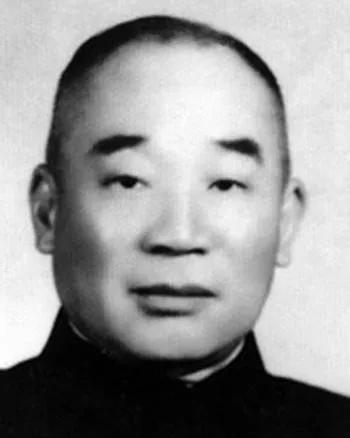 1953年，马寅初向毛主席提议，实行计划生育，毛主席听后，不但当场否决了他的建议