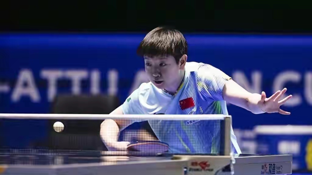 肖战出手了！世界第1组合被拆开，21岁小将被重用：大满贯身兼3项2月9日，海口亚