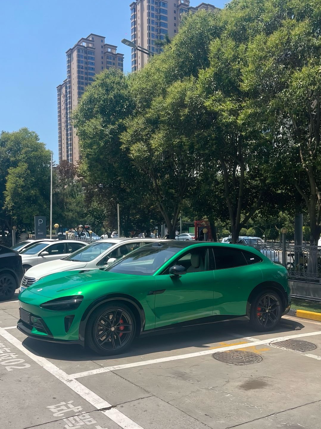 小米YU7实车看来更好看 ​​​