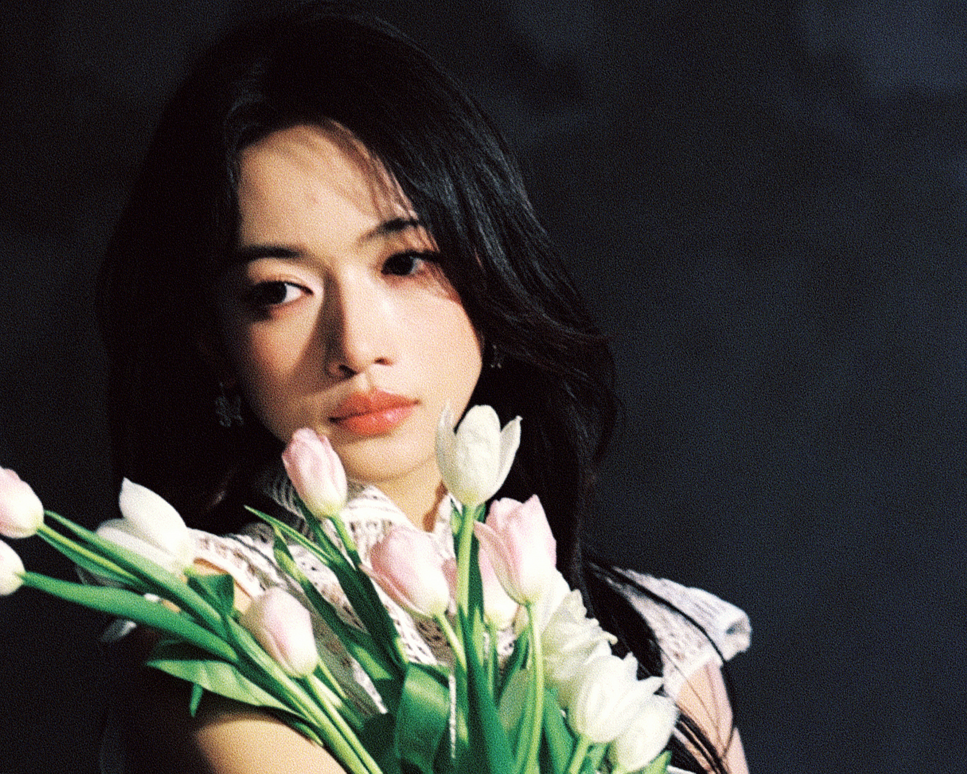 吴谨言 比花香先来的是姐姐的香气