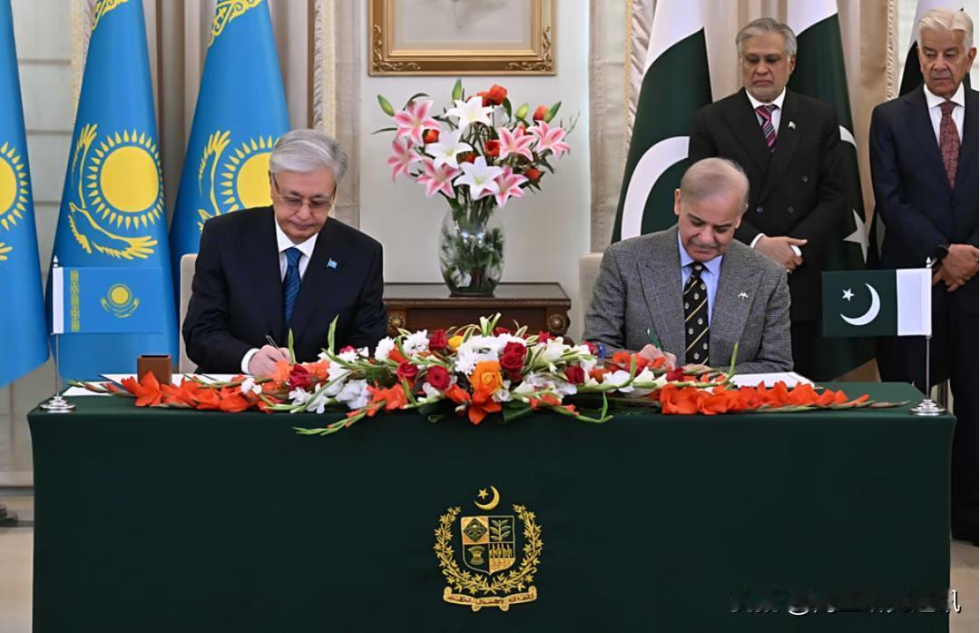 Euronews、《里海邮报》2月6日、9日报道，哈萨克斯坦与巴基斯坦加强合作，