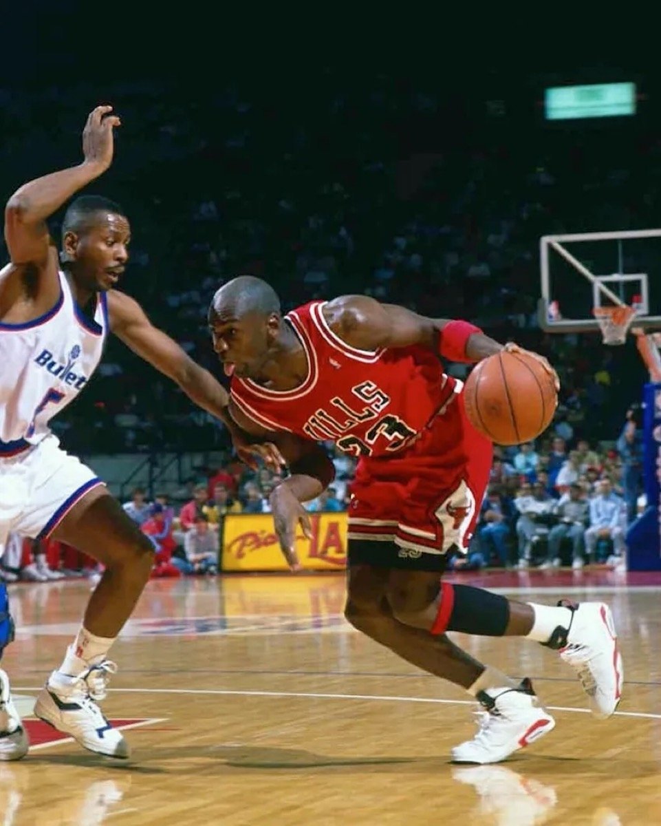 Nike Air Jordan 6 Retro “White Infrared 