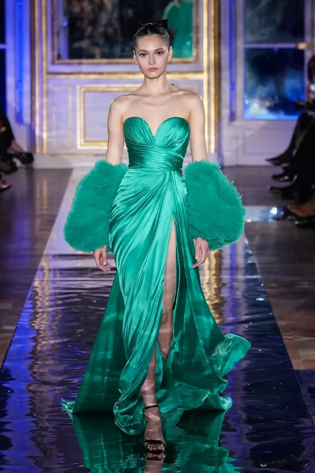 Zuhair Murad 2025年的春夏高级定制
这一季的设计，真的很春天，我