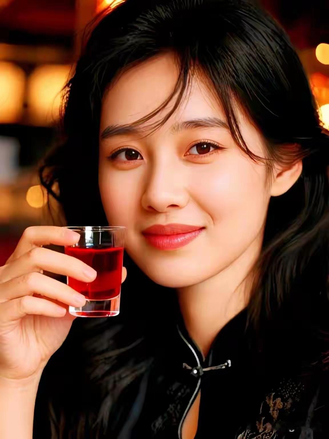 岁暮天寒雪又倾，
浮生碌碌梦难成。
孤灯一盏挑残夜，
一杯浊酒待黎明。