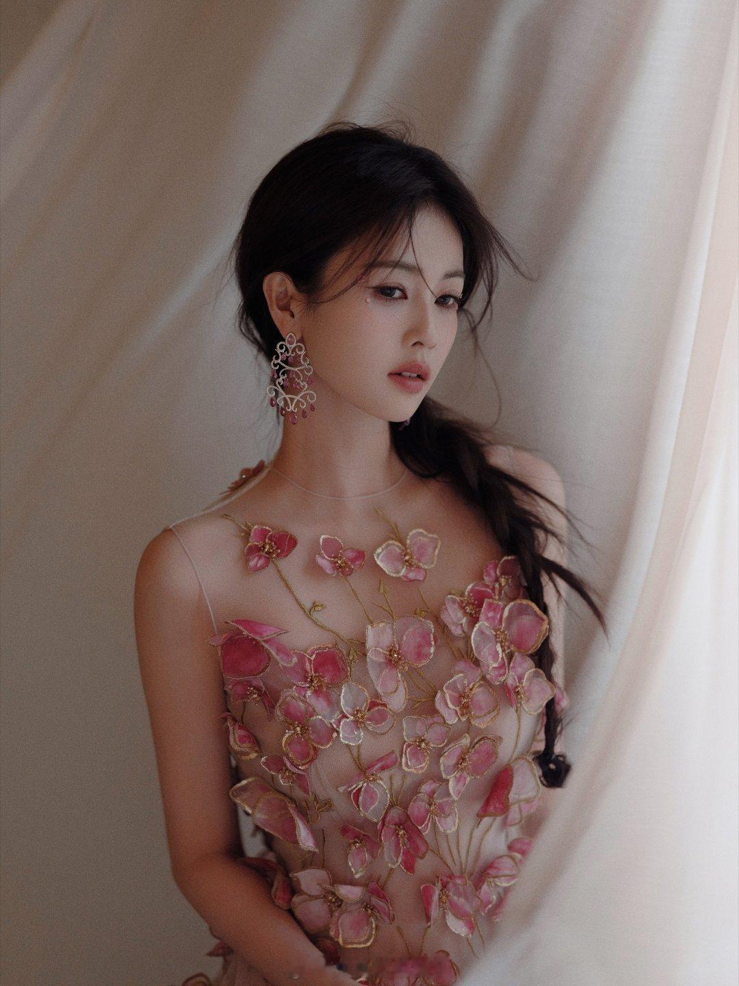 白鹿 花仙子  好仙啊 