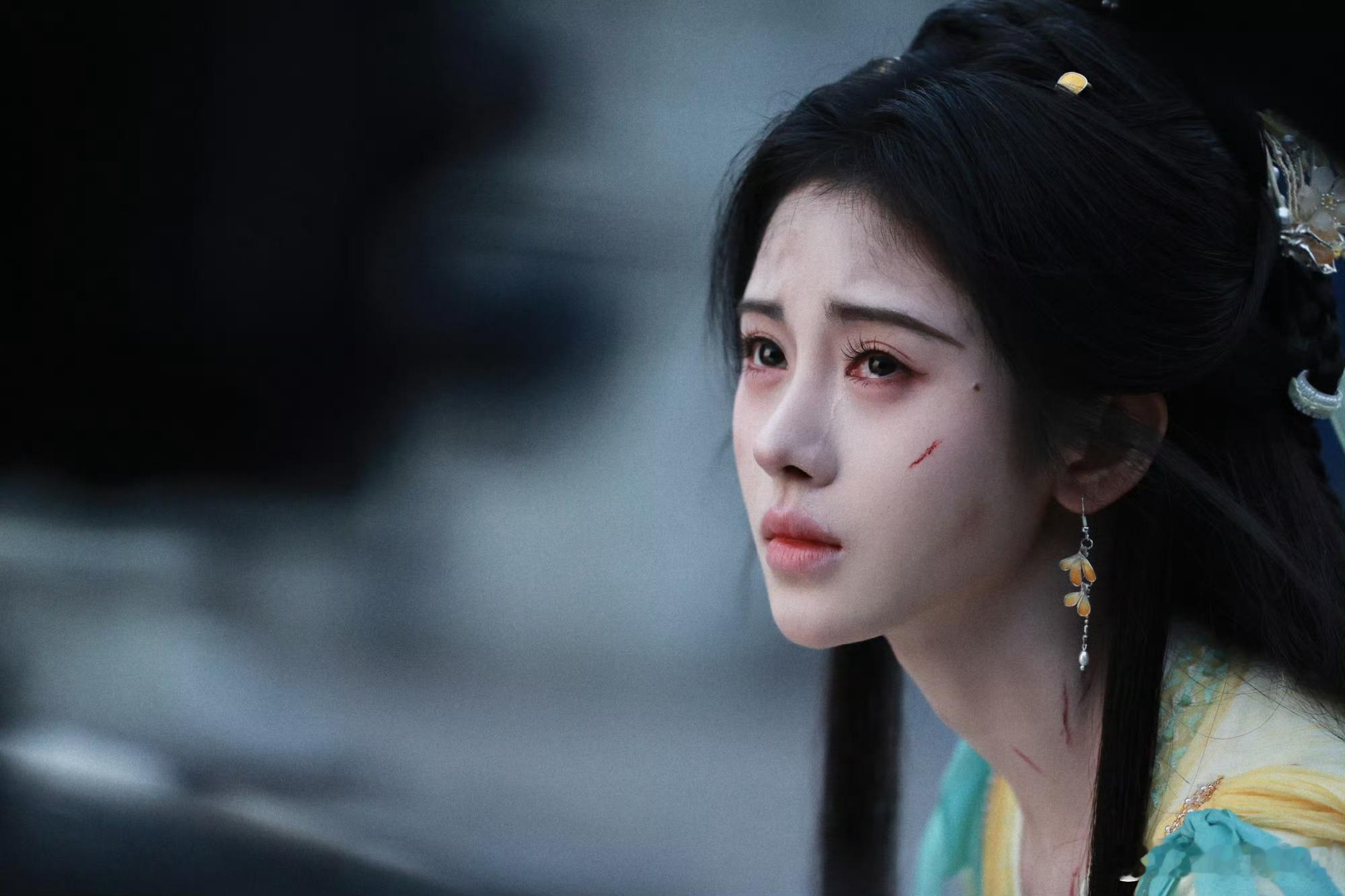鞠婧祎[超话] jjy鞠婧祎苏绿夏jjy鞠婧祎万花世界左耳聆听你的爱意右耳倾听你