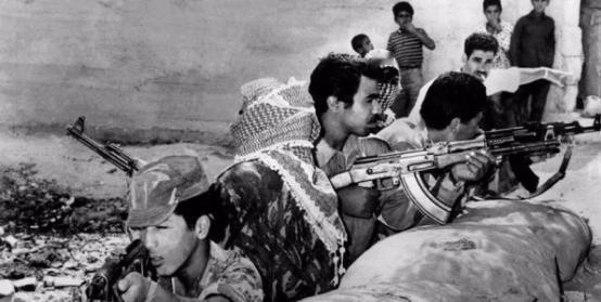 1967年，阿拉法特失去了埃及支持，走投无路的他带着4000多士兵和40万巴勒斯
