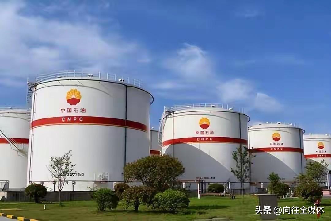 抄底成功！中国狂揽2000万吨低价俄油，印度一步走错满盘皆输
 
国际油价飙升之