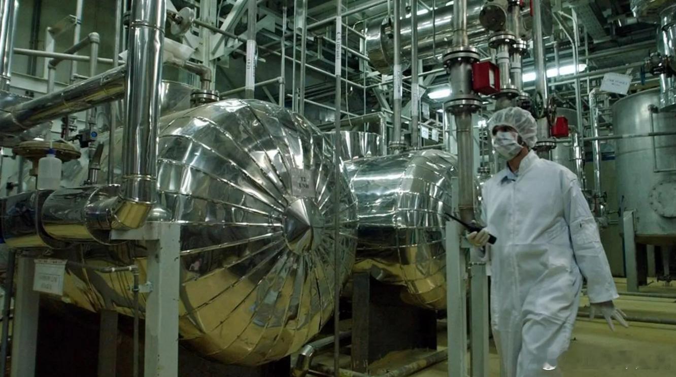 伊朗副外长表示，伊朗政府不会向华盛顿运送浓缩铀近日，外交部副部长赛义德·哈提卜扎