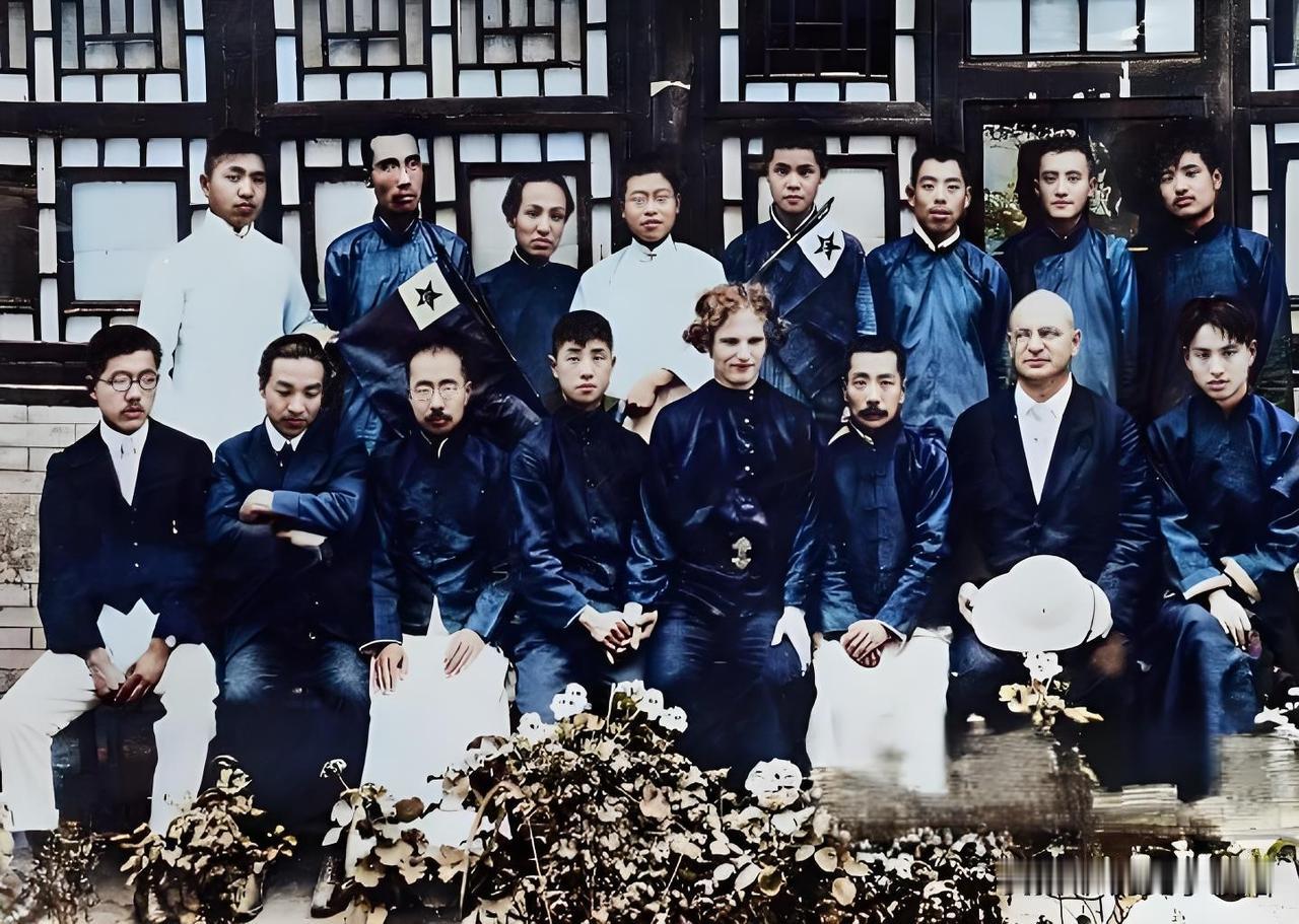 1922年，咱们中国文化圈里发生了件挺有意思的事儿！那年5月23号，北京世界语学