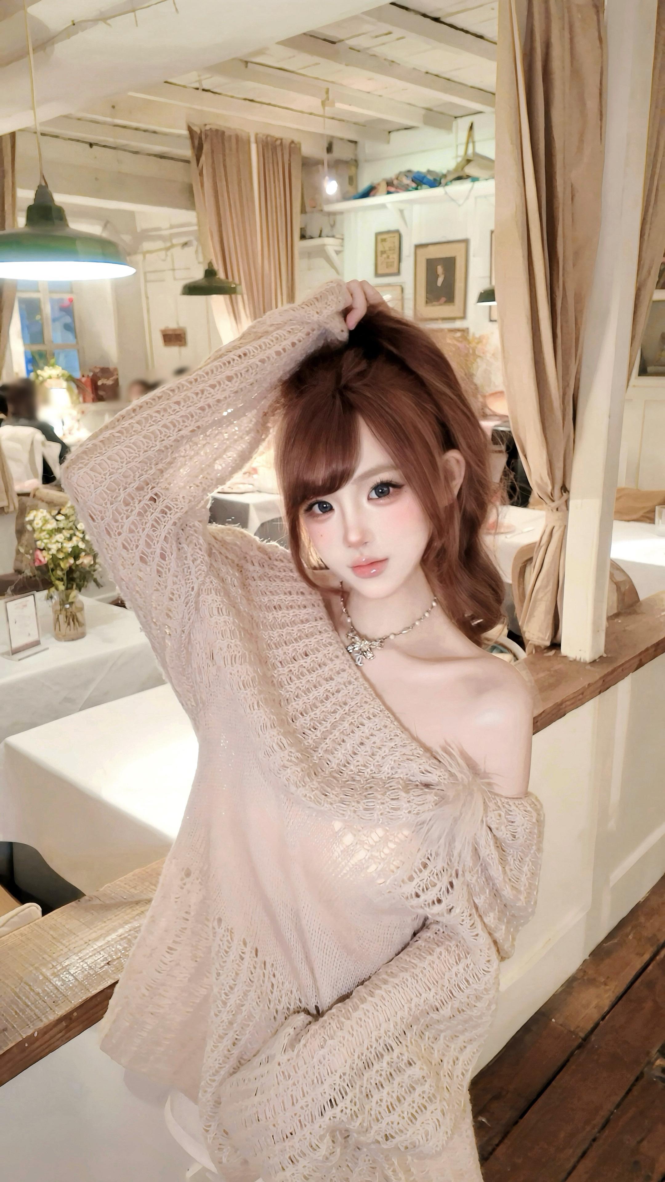 我特别喜欢咬你手指 手臂 脸颊 我都尝试了 你皱眉说好痛 其实我想说 ...