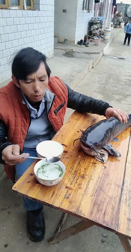 第一次见这样养鱼的人！
