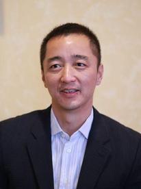 突然发现一个惊人的共同点！蒋方舟、韩寒、贾浅浅，甚至贾平凹，背后都站着同一个关键