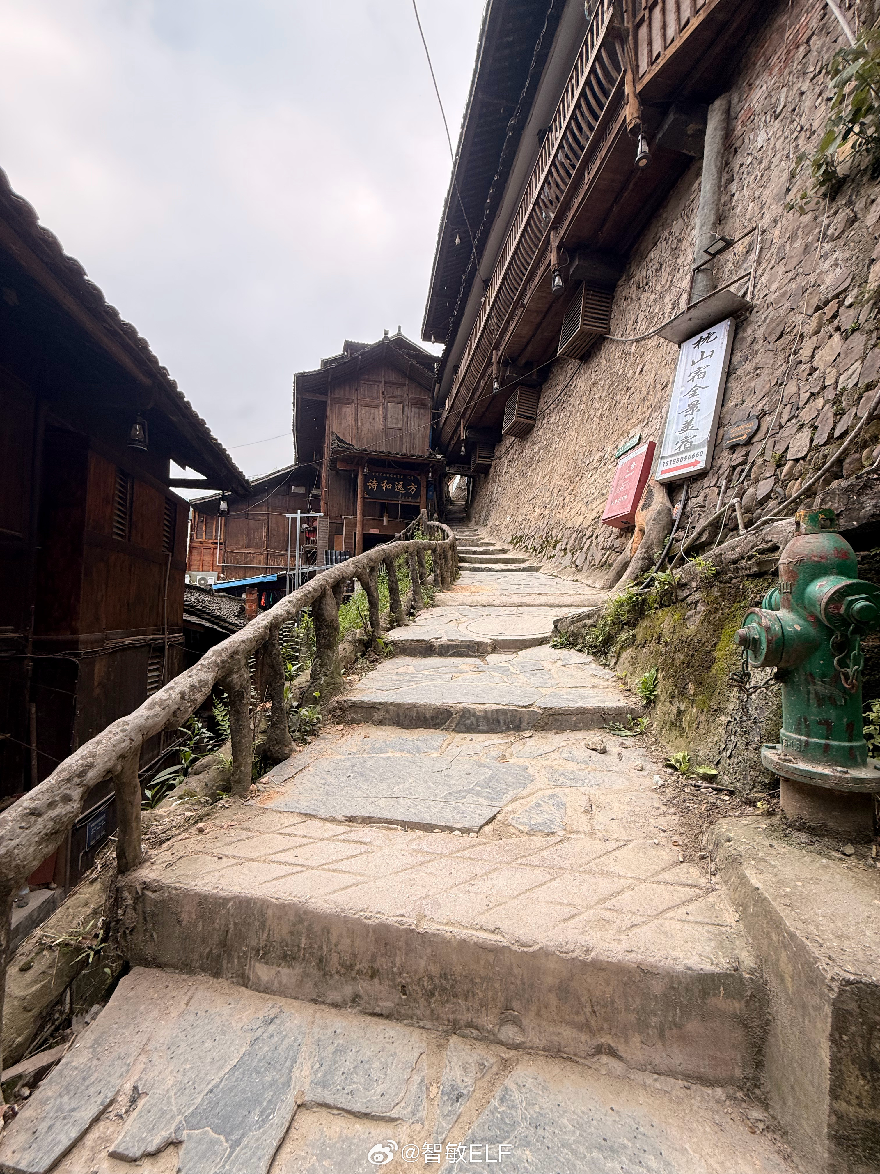 本想着清明节不折腾慢游一下结果在贵州每天都是爬上爬下一整个癫掉今天已经大腿小腿屁