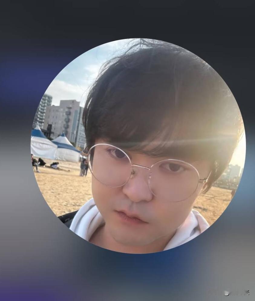 25岁的文文赴韩领取毕业证，却在回国前夕失联。凶手是她30多岁的男性熟人，甚至在