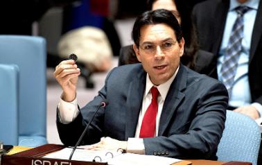 美军阵亡人数再次上升，美国总统特朗普表示对四位在战争中牺牲的美国士兵感到悲痛。