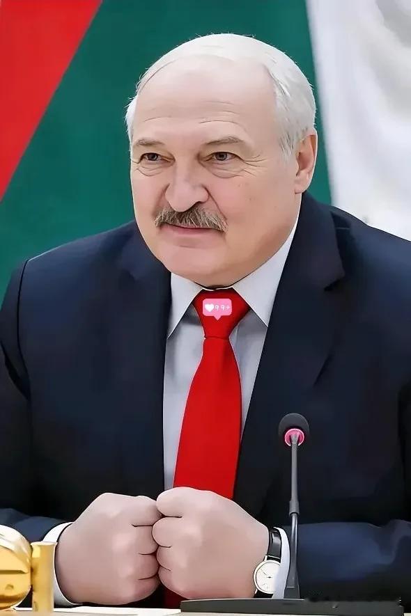 12月13日，财联社和央视新闻曝出消息：美国白俄罗斯事务特使约翰·科尔在明斯克放