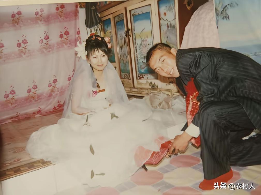 我06年结婚的时候，《两只蝴蝶》最火。你们都是哪一年结的婚？