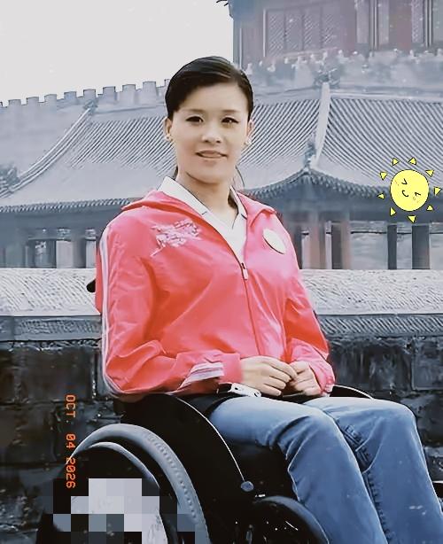 桑兰拿到千万美金信托赔偿之后，丈夫黄健一下子就被推上风口浪尖，很多人直接质疑他结