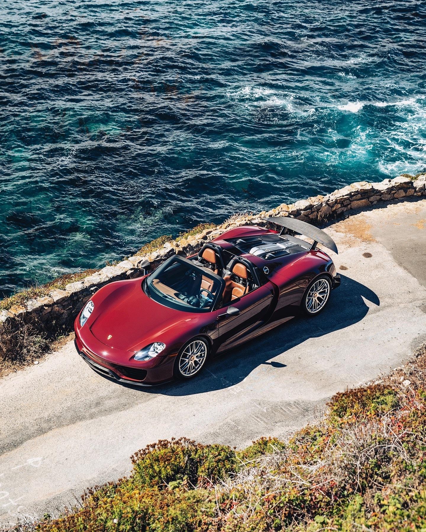 加利福尼亚 Perhaps 918 Spyder PTS ‘Burgundy’ 