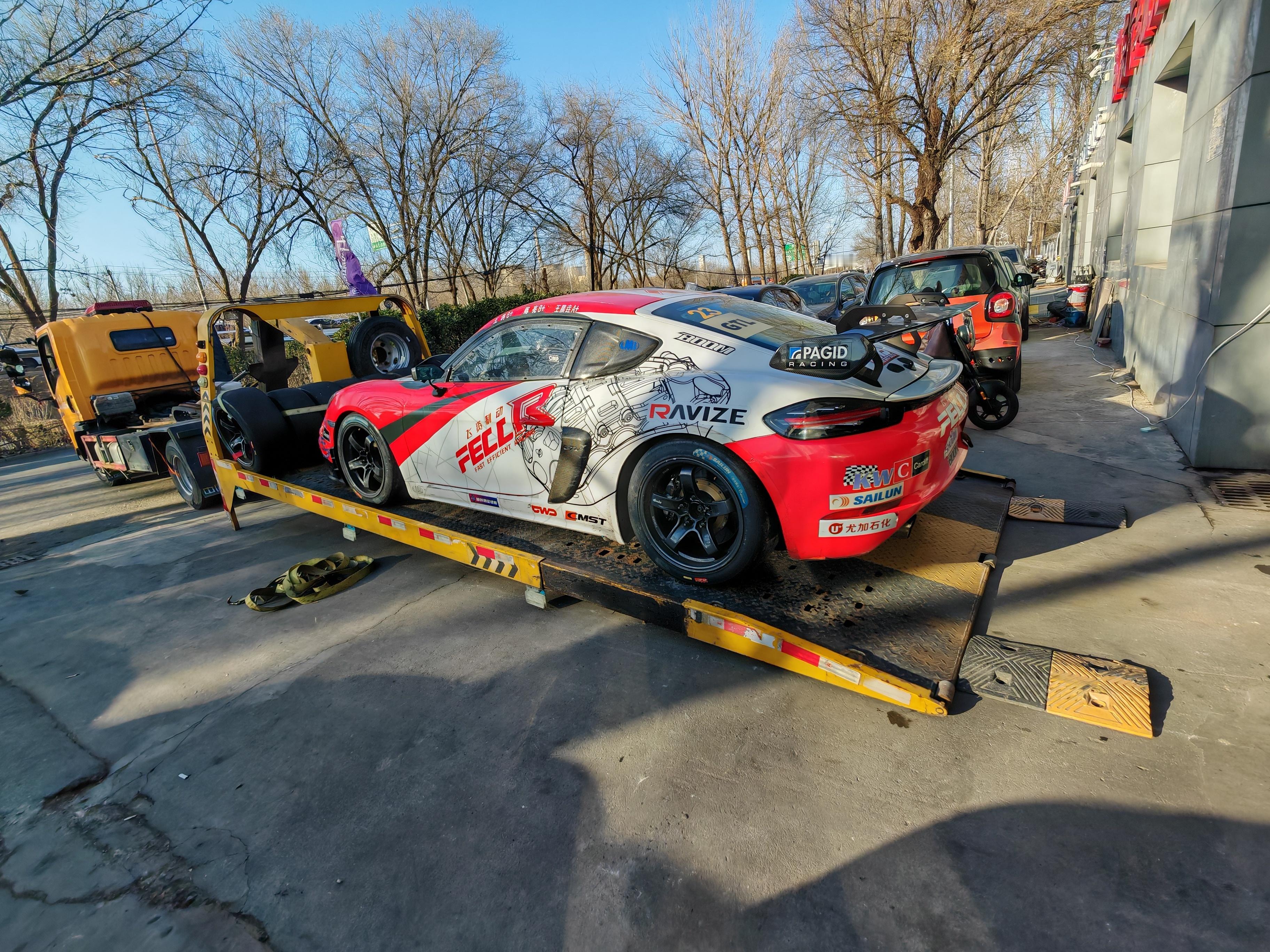 保时捷718 GTL赛车远嫁啦祝新主人继续让你发光发热 