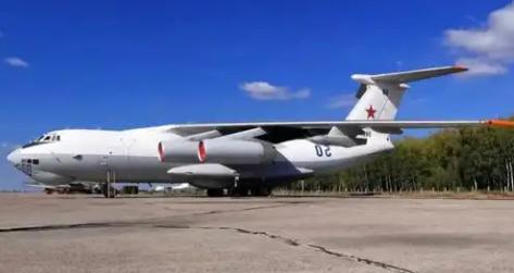 东方大国太聪明了：趁着俄罗斯武器滞销，一口气订购20架大飞机


最近一份俄军工