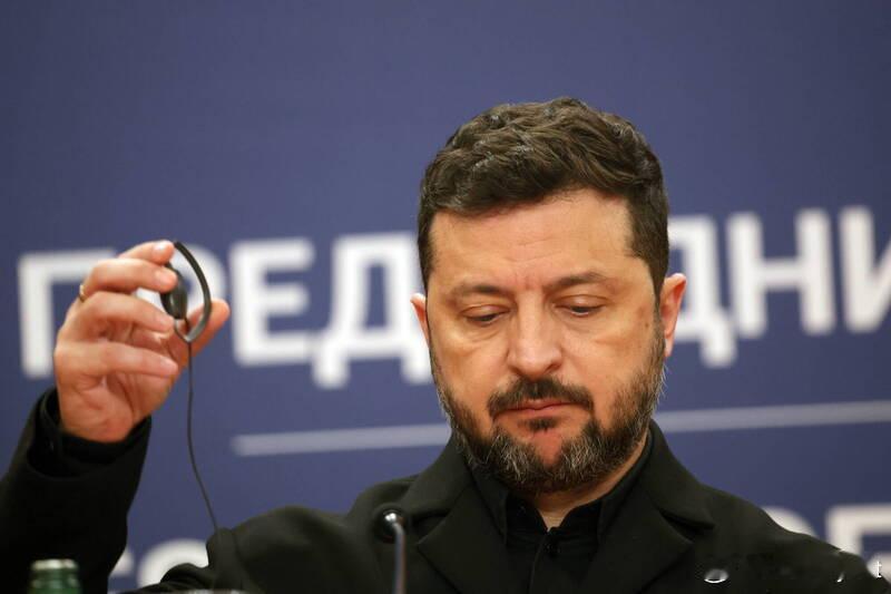 因星链误报遭特朗普批评！泽连斯基披露前防长离职内幕海外新鲜事俄乌战争 乌克兰总统