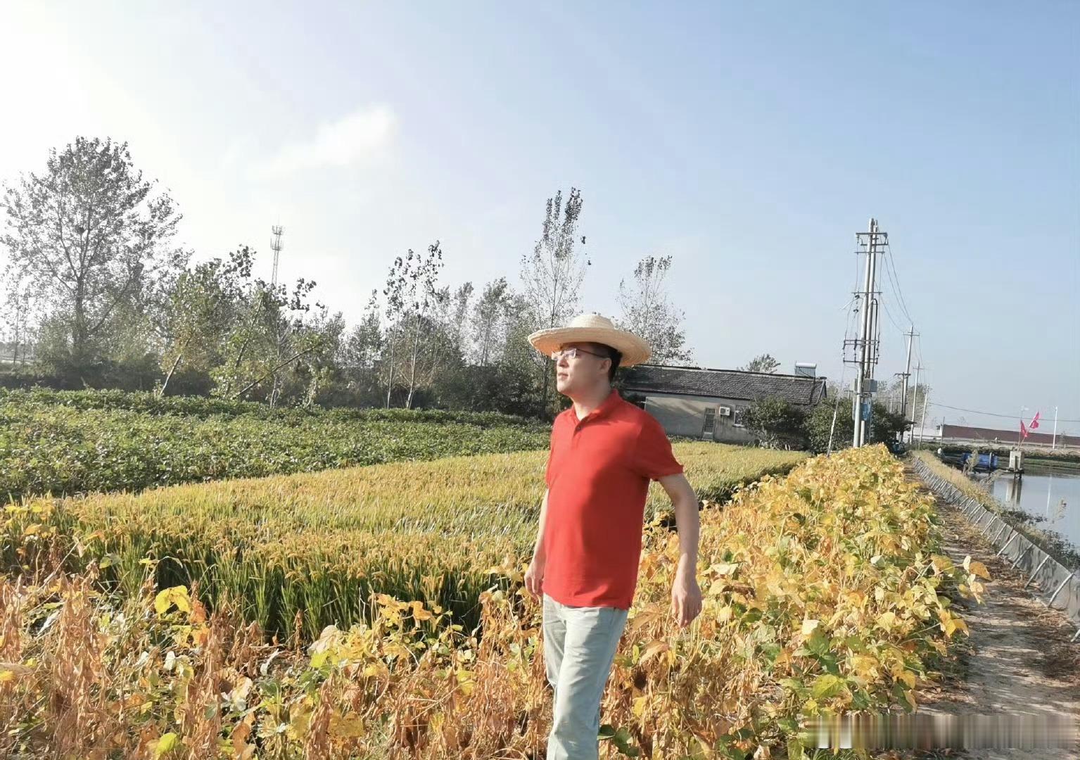 奋楫扬帆奔小康，乡村振兴启征程。赵立坚  ​​​